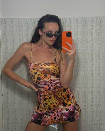 Full leaked Abbie chatfield page private onlyfans photo