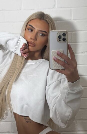 Full leaked Abbie hall private onlyfans photo