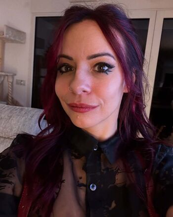 Full leaked Adeline chetail page private onlyfans photo