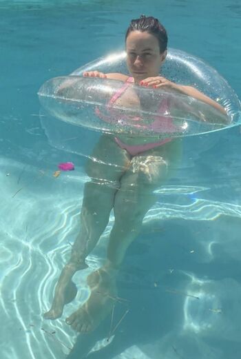 Full leaked Adeline chetail page private onlyfans photo