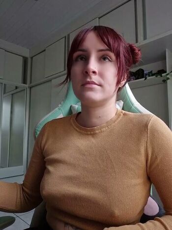 Full leaked Ahrya private onlyfans photo