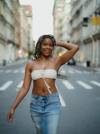 Full leaked Ajiona alexus private onlyfans photo