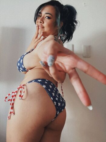 Full leaked Akidearest  page private onlyfans photo