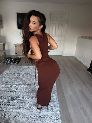 Full leaked Alahnaly page private onlyfans photo
