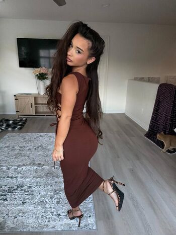 Full leaked Alahnaly page private onlyfans photo