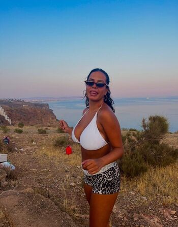Full leaked Albaagdiazz page private onlyfans photo