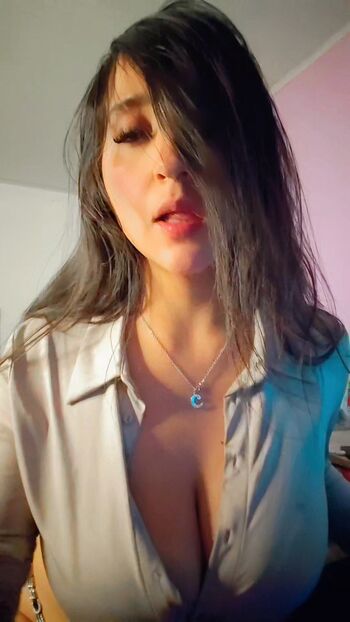 Full leaked Alejandraap private onlyfans photo
