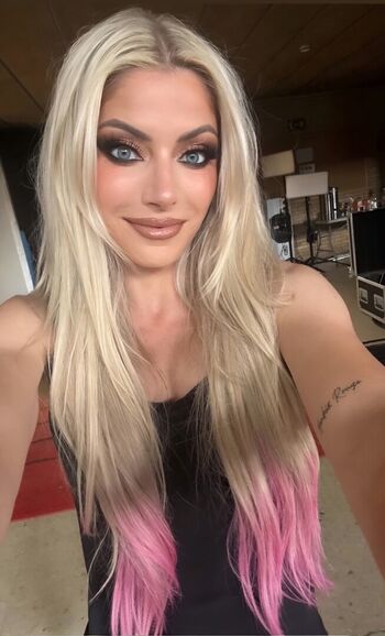 Full leaked Alexa bliss page private onlyfans photo