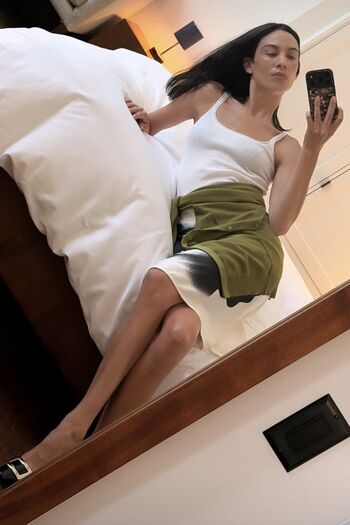 Full leaked Alexa chung page private onlyfans photo