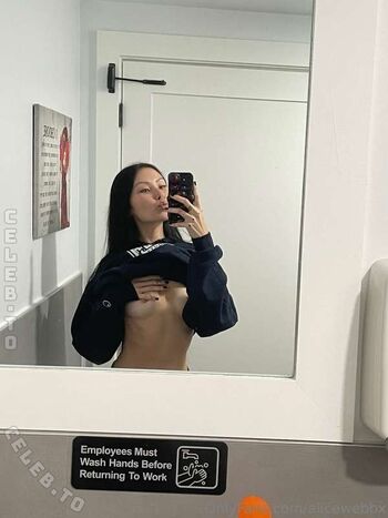 Full leaked Alice webb page private onlyfans photo