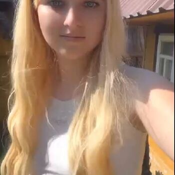 Full leaked Alinalovaa private onlyfans photo