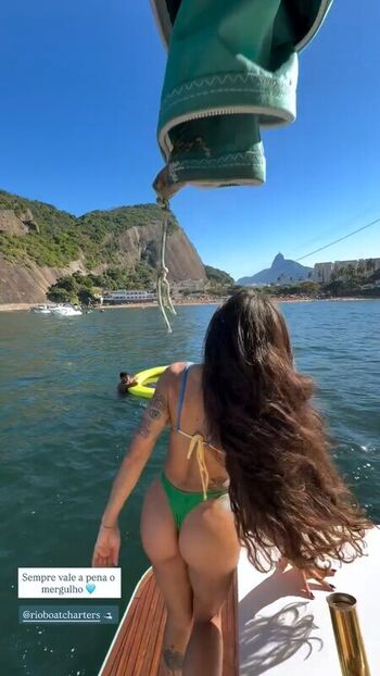 Full leaked Aline riscado page private onlyfans photo