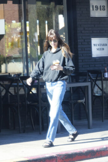 Full leaked Alison brie page private onlyfans photo