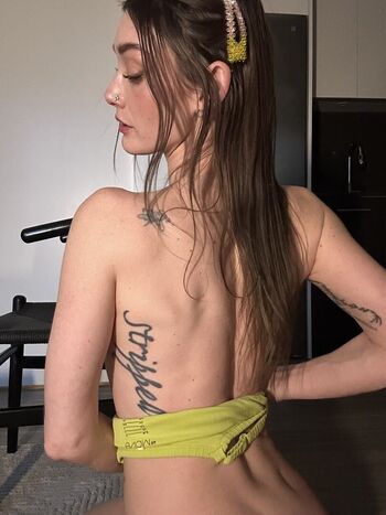 Full leaked Alison strand page private onlyfans photo