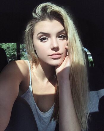 Full leaked Alissa violet page private onlyfans photo
