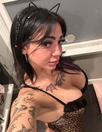 Full leaked Aliyah marie page private onlyfans photo