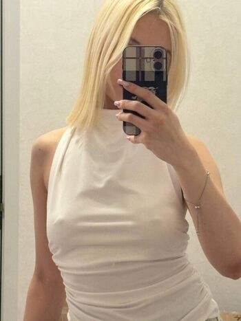 Full leaked Allegraschroeter private onlyfans photo