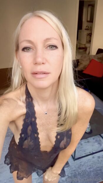 Full leaked Alli breen private onlyfans photo