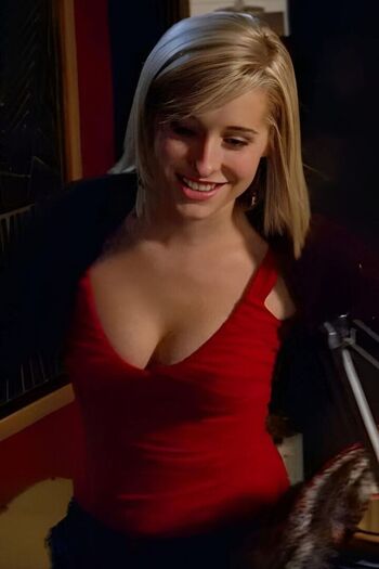 Full leaked Allison mack private onlyfans photo