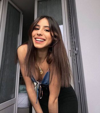 Full leaked Aloonea page private onlyfans photo