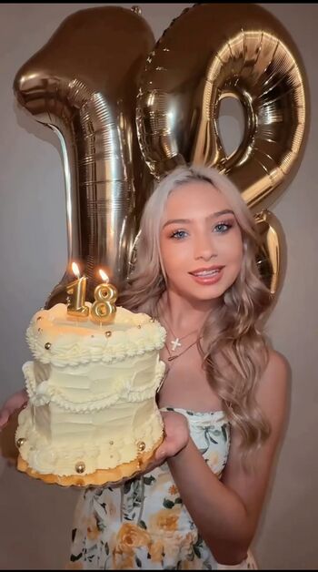 Full leaked Alyssa joy private onlyfans photo