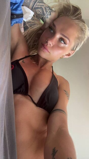 Full leaked Amanda essen  page private onlyfans photo