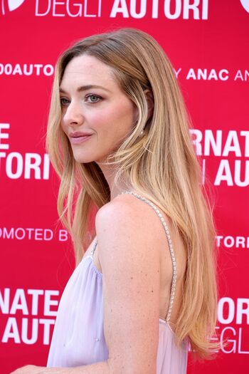 Full leaked Amanda seyfried private onlyfans photo