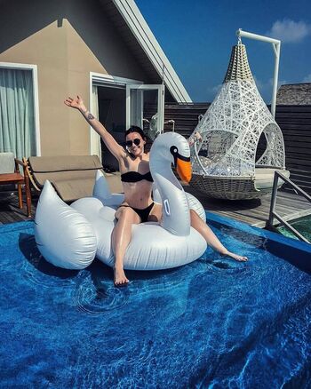 Full leaked Amy macdonald singer page private onlyfans photo