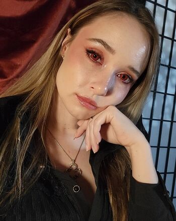 Full leaked Amykay asmr private onlyfans photo