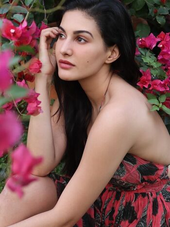 Full leaked Amyra dastur private onlyfans photo