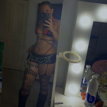 Full leaked Amyyxmcl page private onlyfans photo
