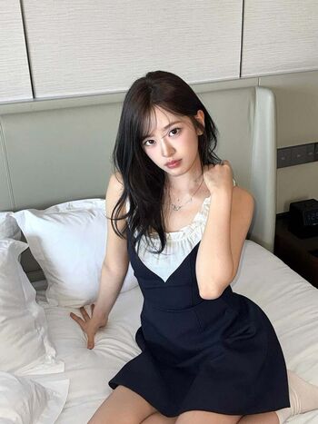 Full leaked An yujin page private onlyfans photo