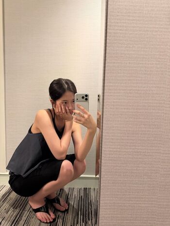 Full leaked An yujin page private onlyfans photo