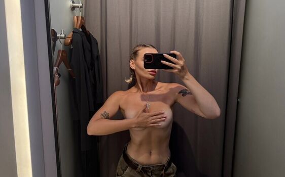Full leaked Ana maks private onlyfans photo