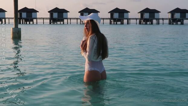 Full leaked Anabel private onlyfans photo