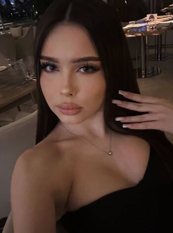Full leaked Aneylyverst page private onlyfans photo