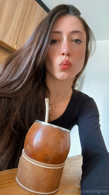 Full leaked Angiom private onlyfans photo