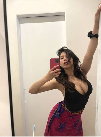Full leaked Anika vishwanath page private onlyfans photo