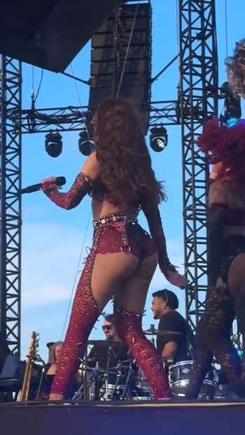 Full leaked Anitta page private onlyfans photo