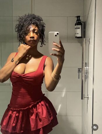 Full leaked Ankuglad private onlyfans photo