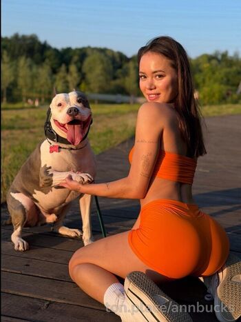 Full leaked Ann bucks page private onlyfans photo