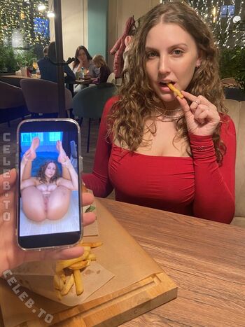 Full leaked Anna alyaaska private onlyfans photo