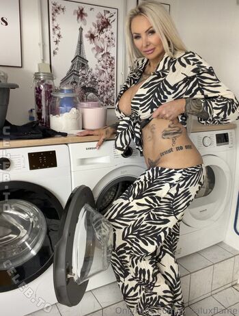 Full leaked Anna lux flame page private onlyfans photo