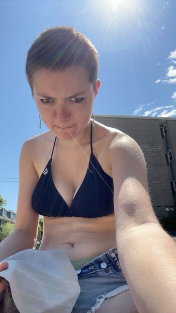 Full leaked Anna r yikes page private onlyfans photo