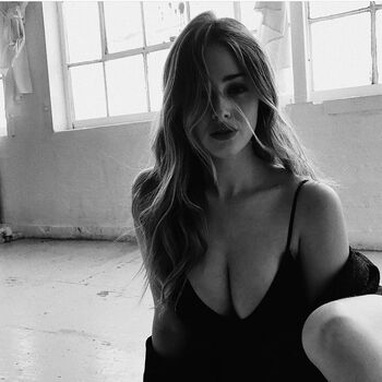 Full leaked Anna van patten private onlyfans photo