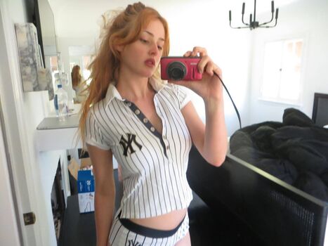 Full leaked Anna van patten private onlyfans photo