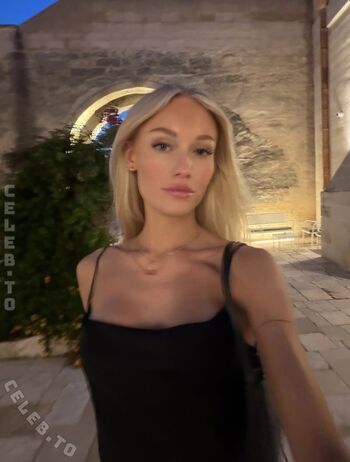 Full leaked Annaauroraegger page private onlyfans photo