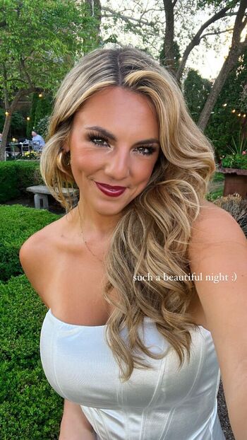 Full leaked Annie agar page private onlyfans photo