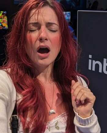 AnnieFuchsia