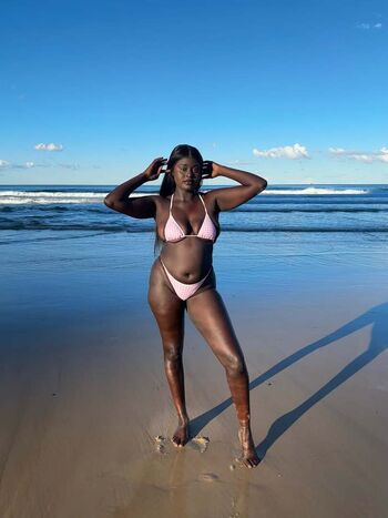 Full leaked Anyang deng private onlyfans photo